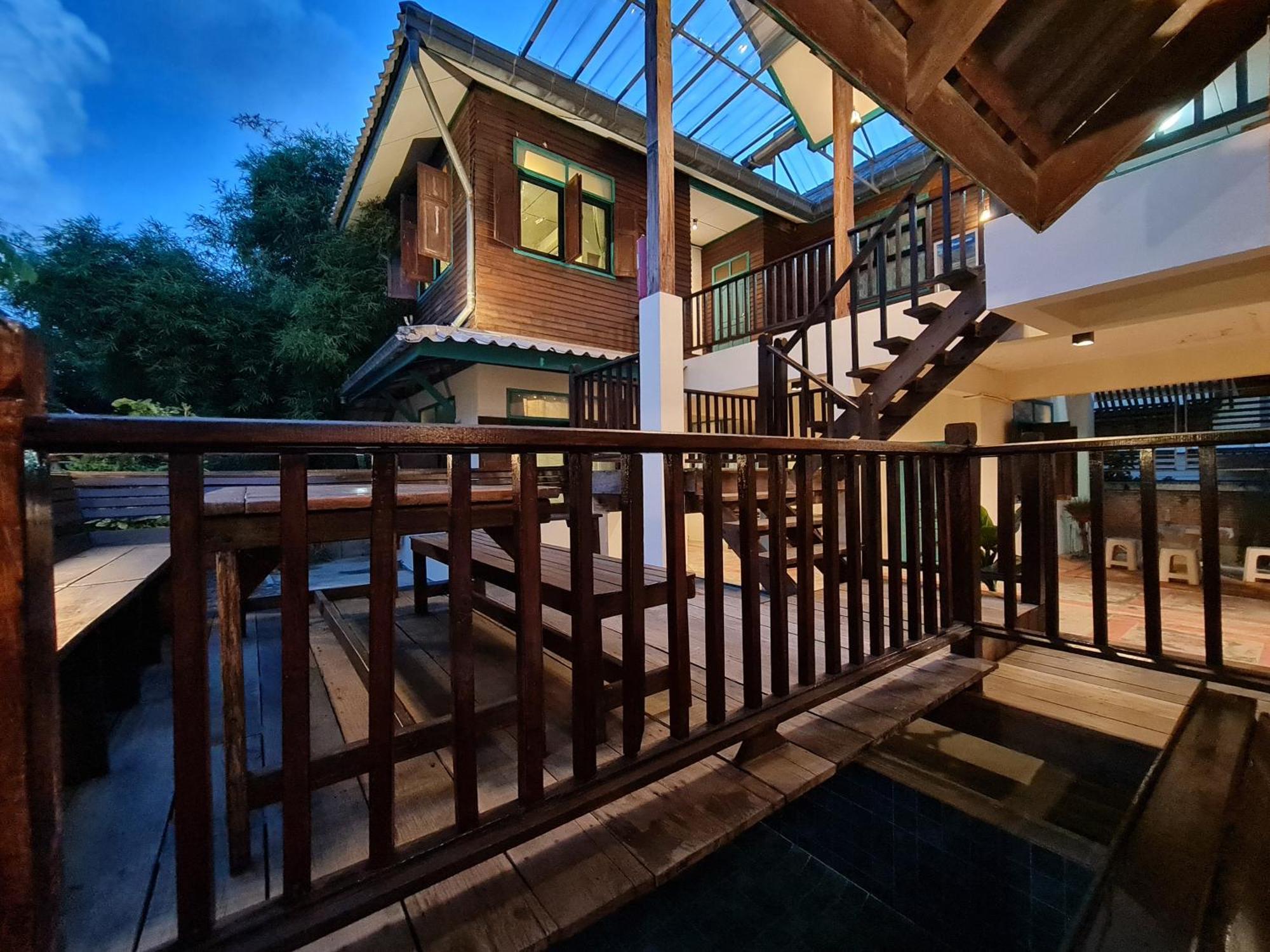 Tepbunthomhouse Ayutthaya Apartment Exterior foto