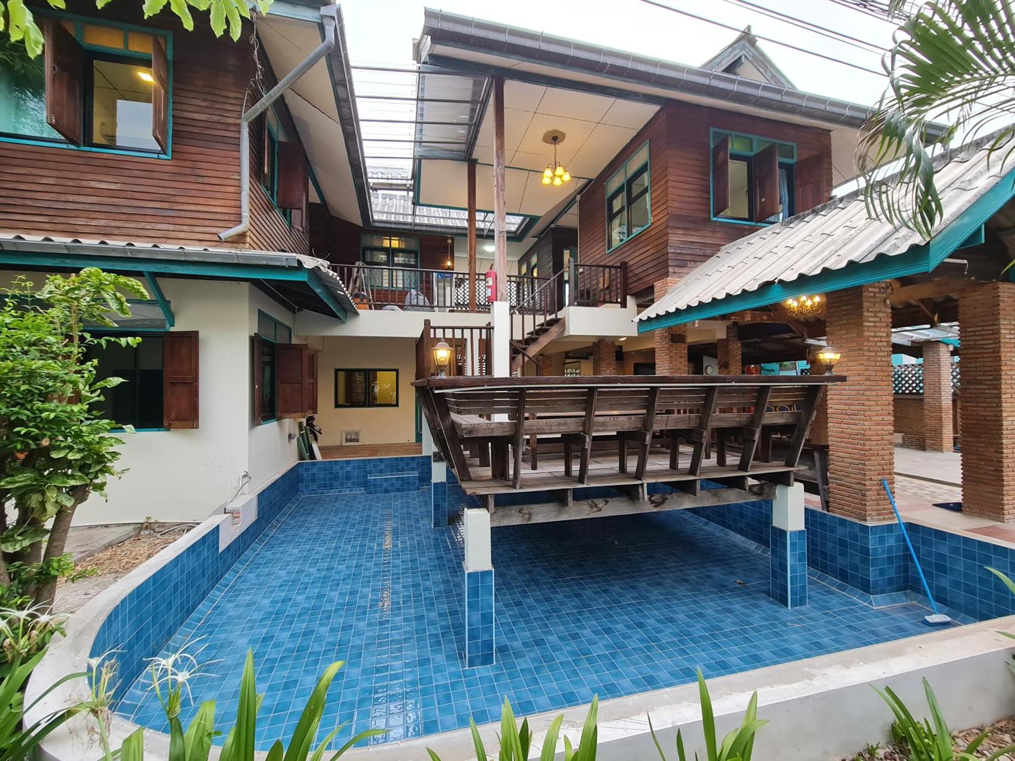 Tepbunthomhouse Ayutthaya Apartment Exterior foto