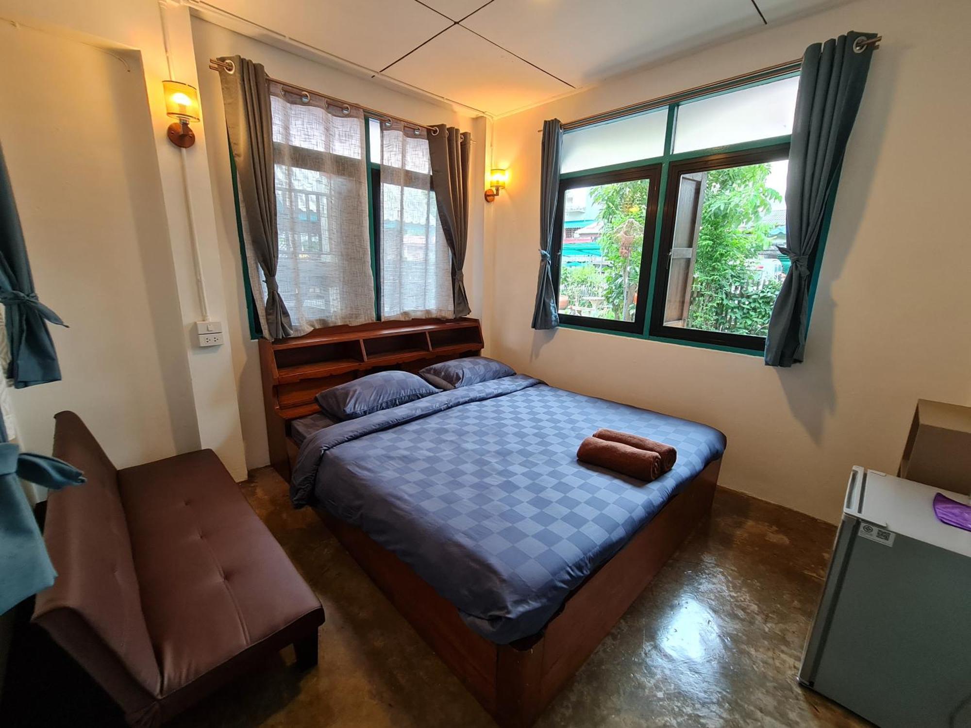 Tepbunthomhouse Ayutthaya Apartment Exterior foto